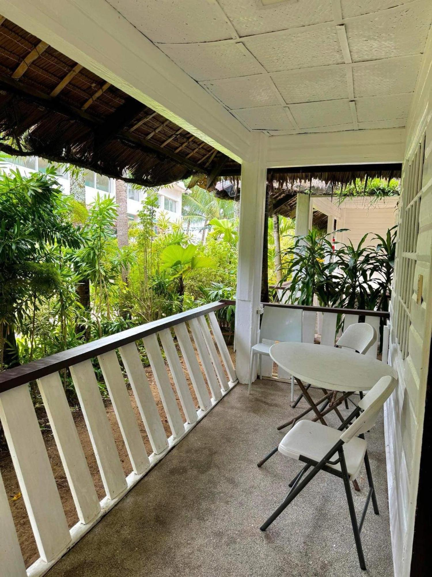 Casa Pilar Manoc-Manoc