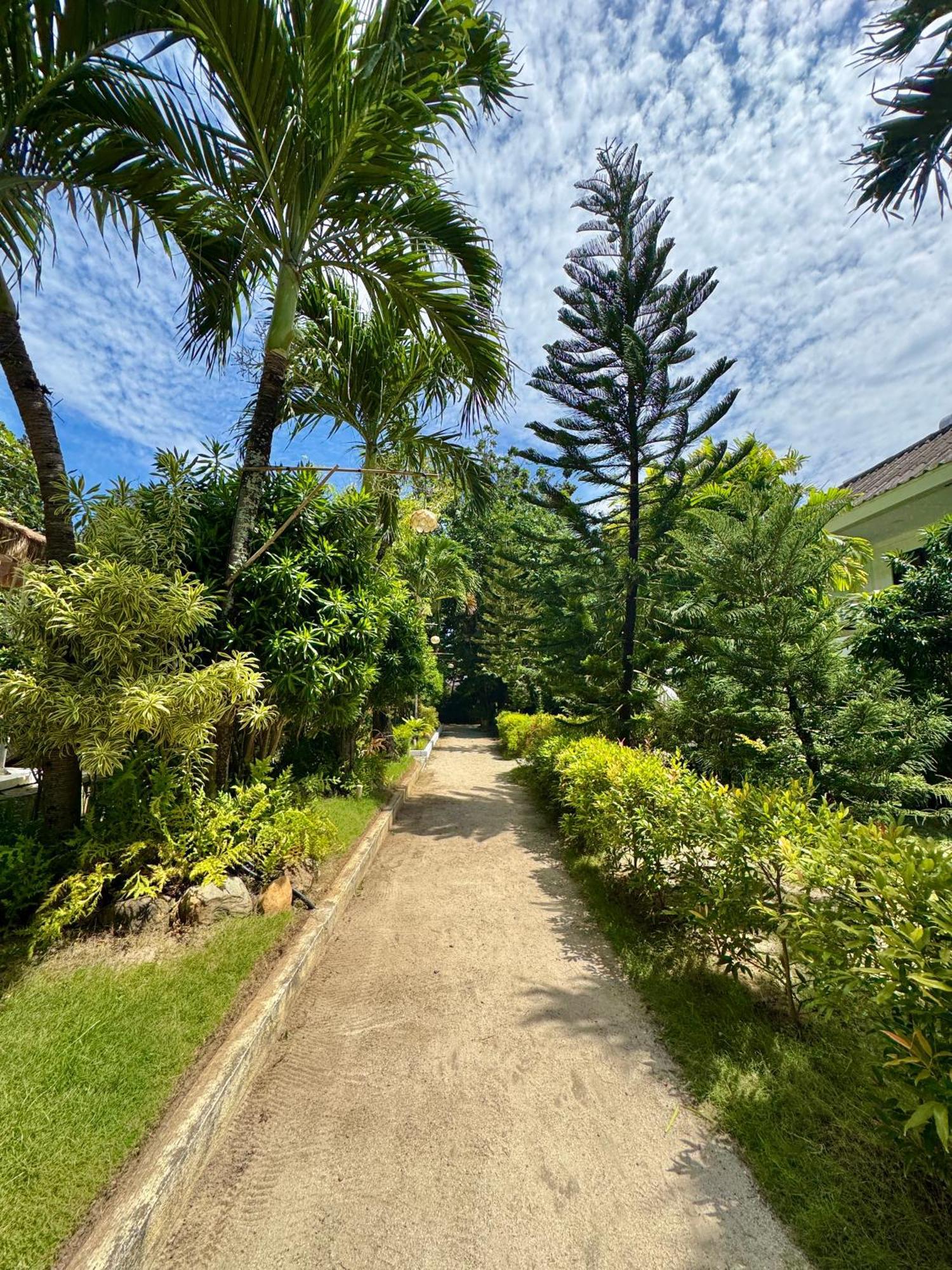 Casa Pilar Manoc-Manoc